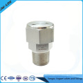 Free flow vented cap body grease fitting